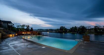 Modern Lake Hamilton Tri-Level Luxury Townhouse!