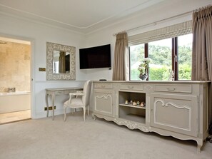 Interior - 5 bedroom accommodation in Hewas Water, near St Austell (Hewas Water, near St Austell)