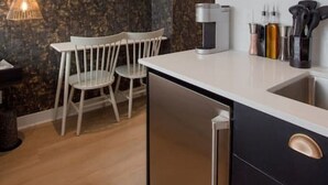 Interior - Studio2/Plateau/St-Denis/Terraces/SelfCheck-In/AC (Montréal)