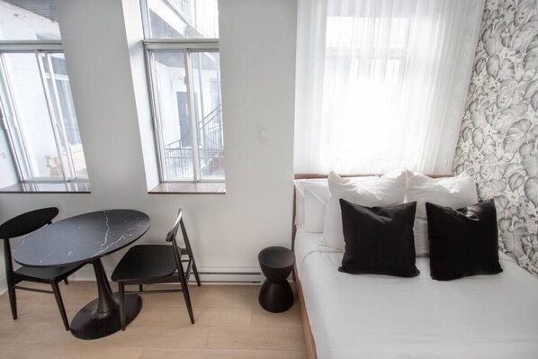 1 bedroom, iron/ironing board, travel crib, free WiFi