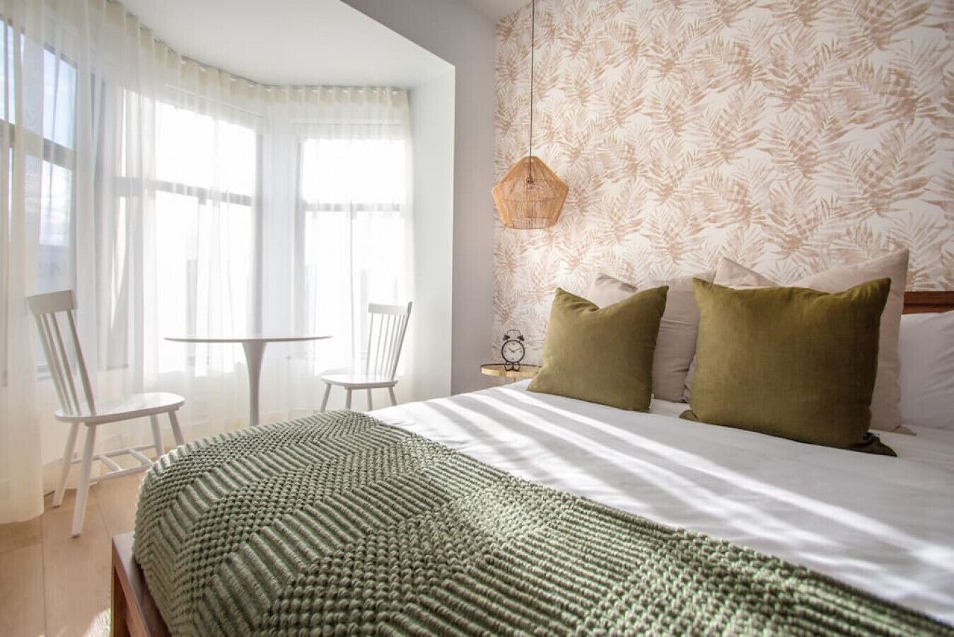 Studio12/Plateau/St-Denis/Terraces/SelfCheck-In/AC