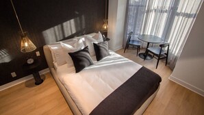 1 bedroom, iron/ironing board, travel crib, WiFi (free) - Studio13/Plateau/St-Denis/Terraces/SelfCheck-In/AC (Montréal)