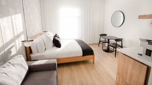 1 bedroom, iron/ironing board, travel crib, WiFi (free) - Studio14/Plateau/St-Denis/Terraces/SelfCheck-In/AC (Montréal)