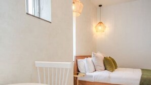 Interior - Studio18/Plateau/St-Denis/Terraces/SelfCheck-In/AC (Montréal)