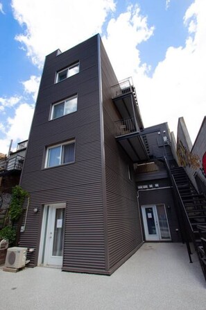 Exterior - Vintage/Rooftop/Terraces/Plateau/St-Denis/AC/TV (Montréal)