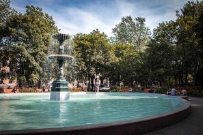 Pool - Fiction/Rooftop/Terraces/Plateau/St-Denis/AC/TV (Montréal)