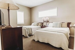 2 Schlafzimmer, Bügeleisen/Bügelbrett, Reisekinderbett, WLAN