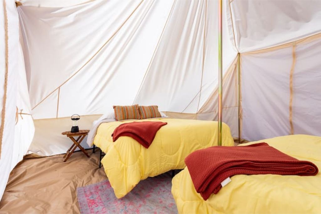 Adirondack Glamping in Indian Lake