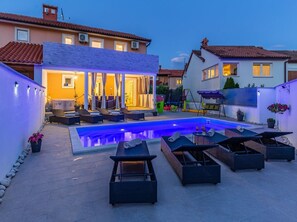 Pool - Holiday Home Melani Vita with Swimming Pool (Marčana)