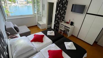 1 camera, Wi-Fi, lenzuola