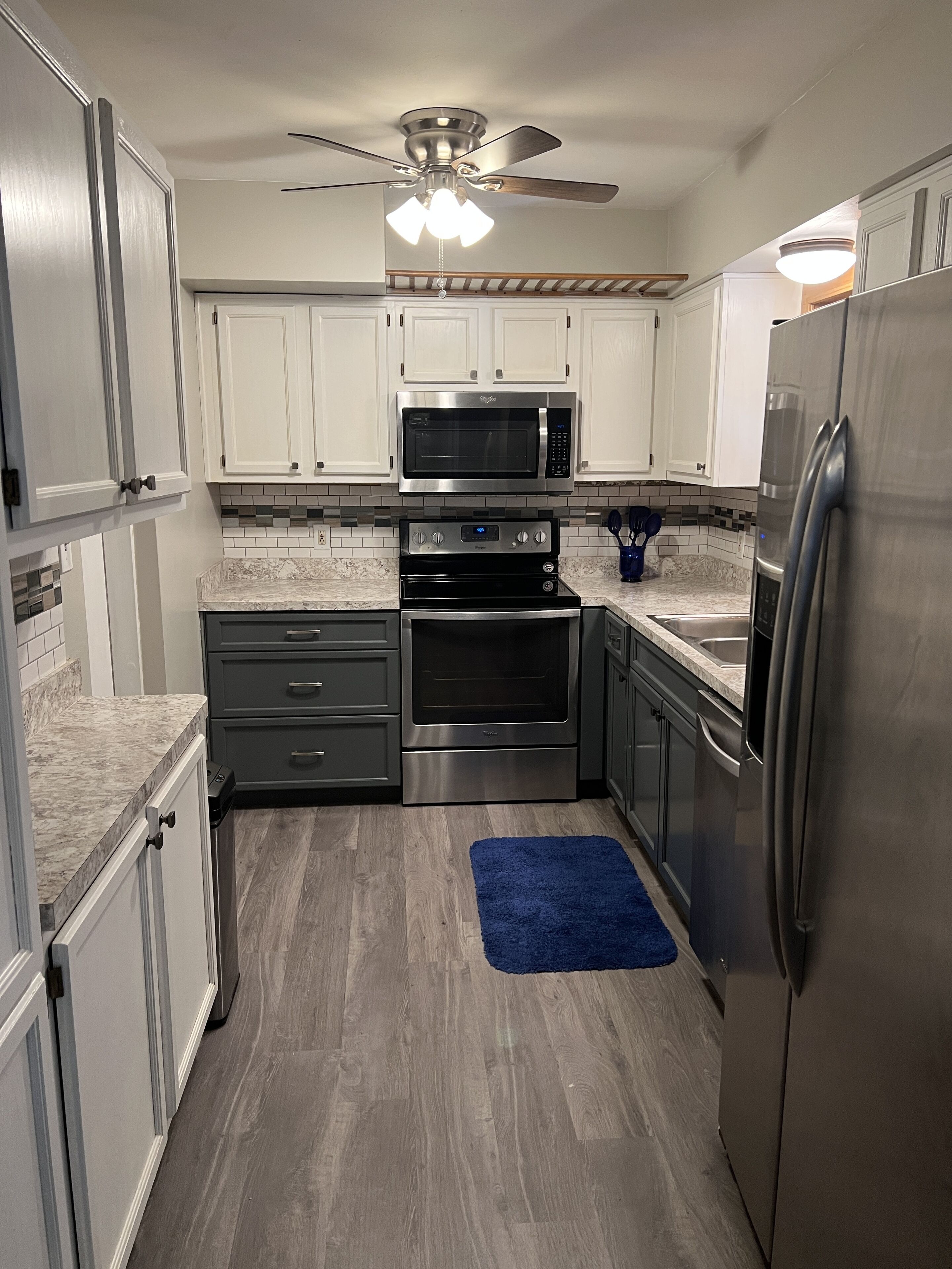 Beachy Holiday Home- 3/2 up to 5 guests