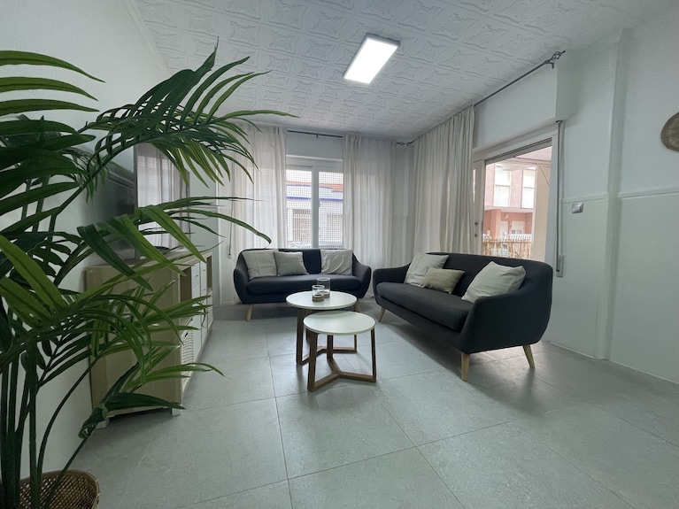 Ruim Modern Familie Appartement In Torrevieja Spanje - Torrevieja
