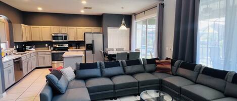 Smart TV, table football, stereo