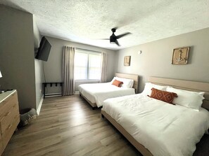 3 Schlafzimmer, Schreibtisch, Bügeleisen/Bügelbrett, WLAN