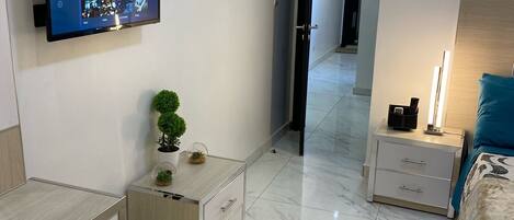 2 Schlafzimmer, Zimmersafe, Schreibtisch, kostenloses WLAN