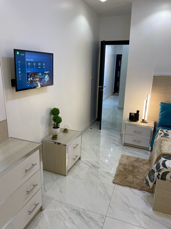 2 chambres, coffre-fort, bureau, accès au Wi-Fi (inclus)