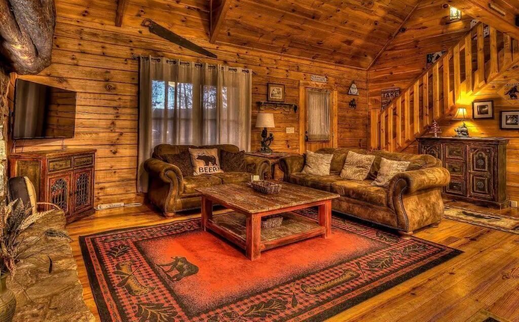 Panoramic Mountain View Log Cabin in North Georgia Mountains
