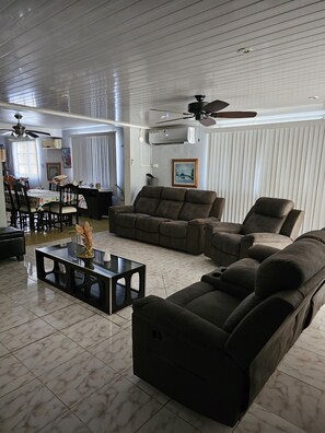 Smart TV - Oasis with pool near panama canal (Panamá)