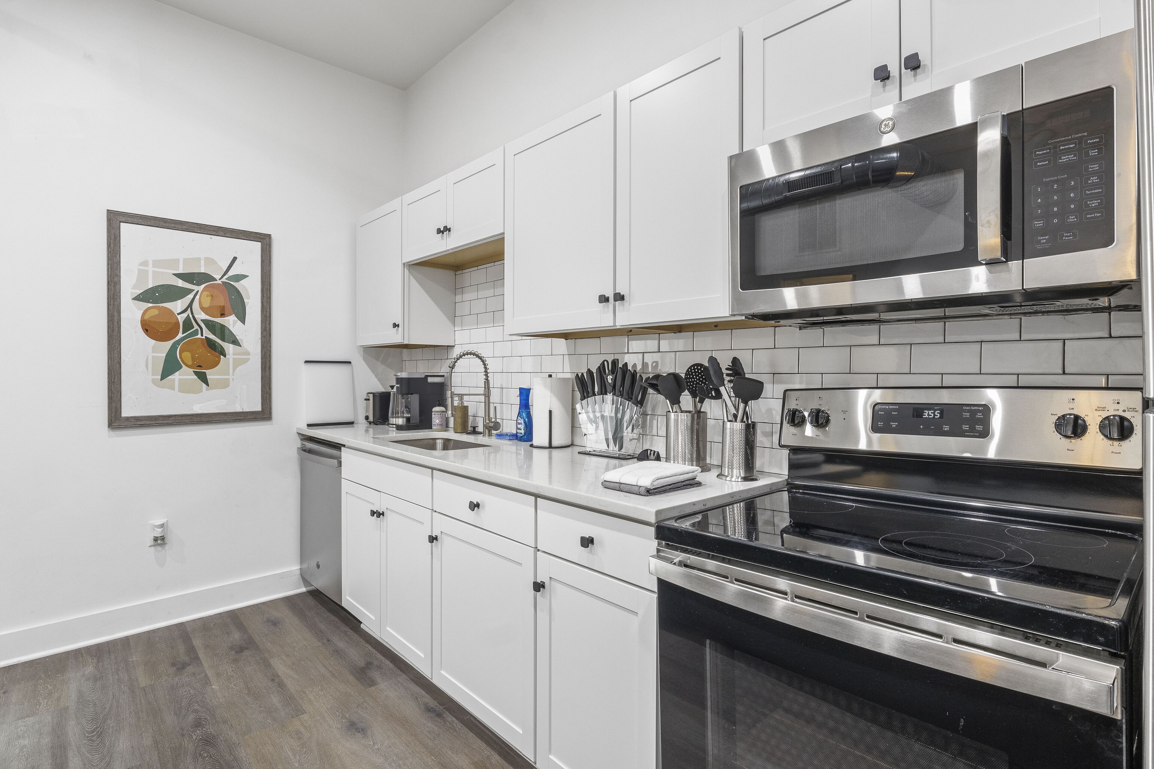 Brand New Cozy Two Bedroom Apartment In Rochester NY