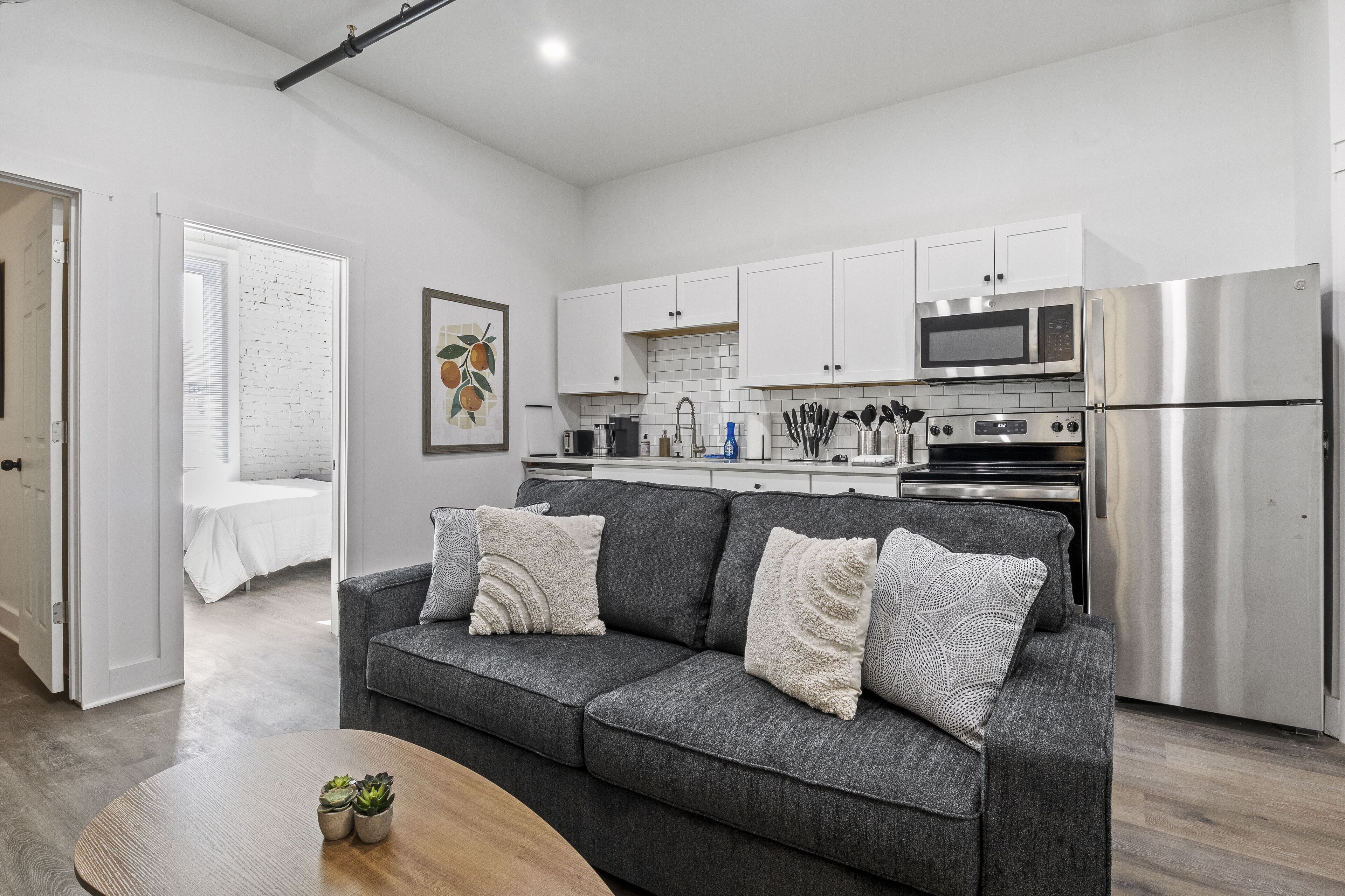 Brand New Cozy Two Bedroom Apartment In Rochester NY