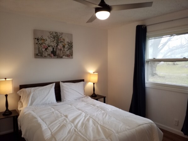 3 slaapkamers, een kluis op de kamer, een strijkplank/strijkijzer