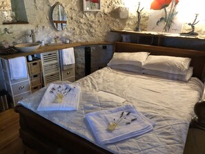 1 chambre, Wi-Fi, draps fournis