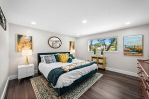 2 camere, una scrivania, Wi-Fi gratuito, lenzuola