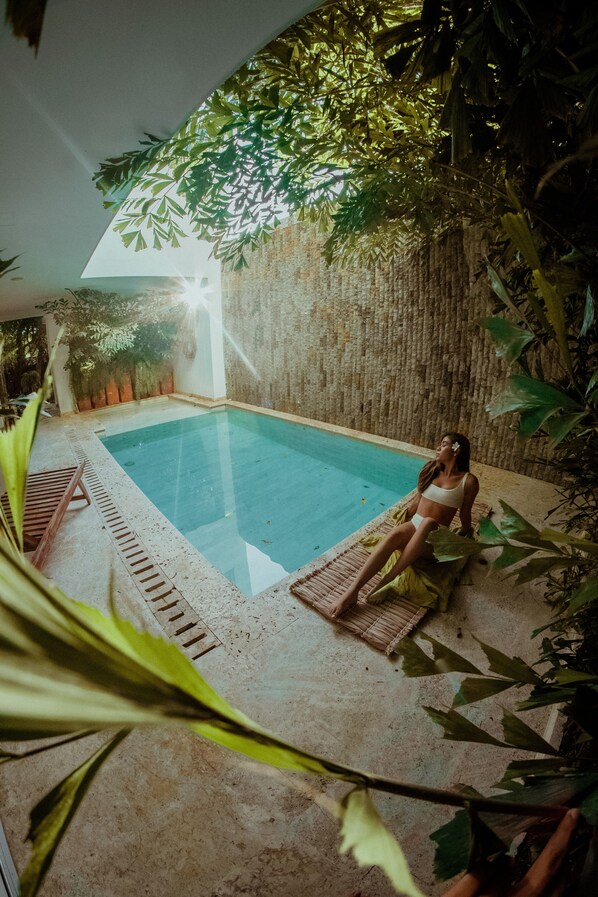 Indoor pool, outdoor pool