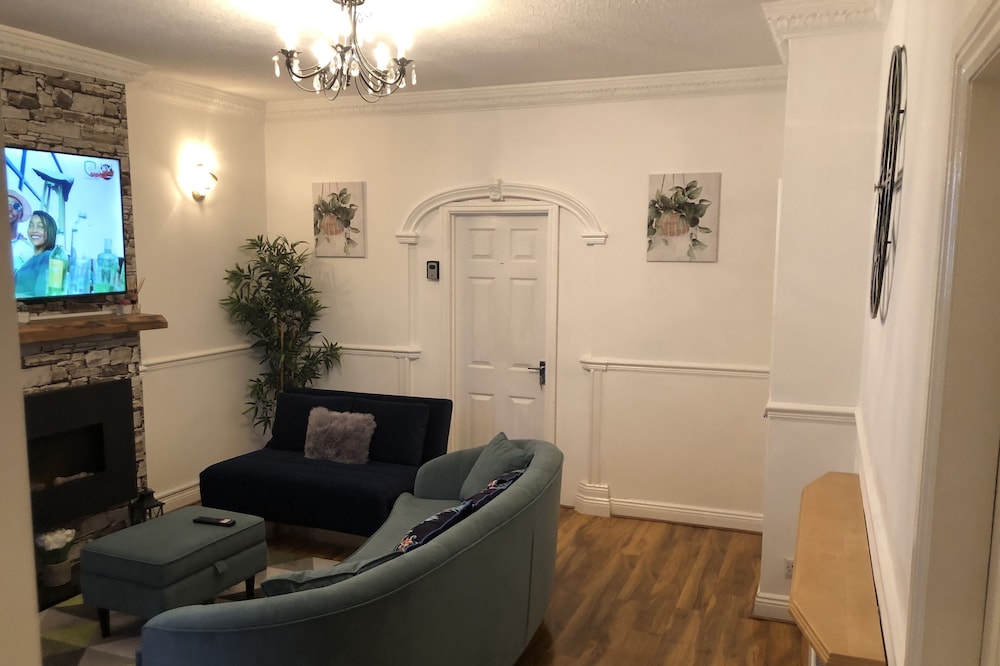 Cosy house with easy access to public transport