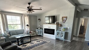 Uklassifisert bilde, 2 av 24, knapp