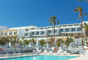Unclassified image, 4 of 40, button - Blue Lagoon Ocean (Kos)