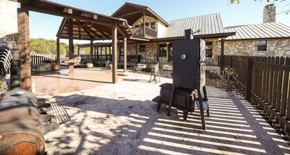 Vacation Home In Mountain Valley