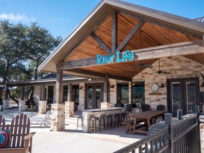 Restauration extérieure