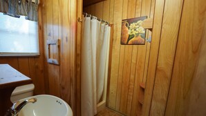 Uklassifisert bilde, 3 av 7, knapp