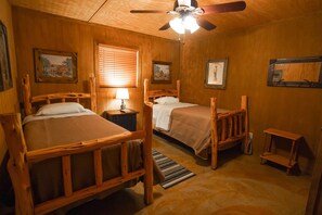 2 عدّة غرف نوم وواي فاي وملاءات أسرّة