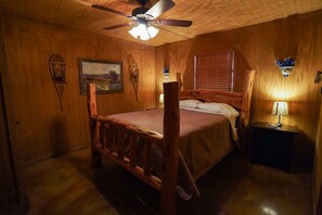 2 عدّة غرف نوم وواي فاي وملاءات أسرّة