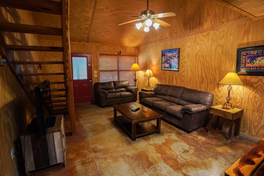 Riverfront Cabin With A Pool! - 康肯
