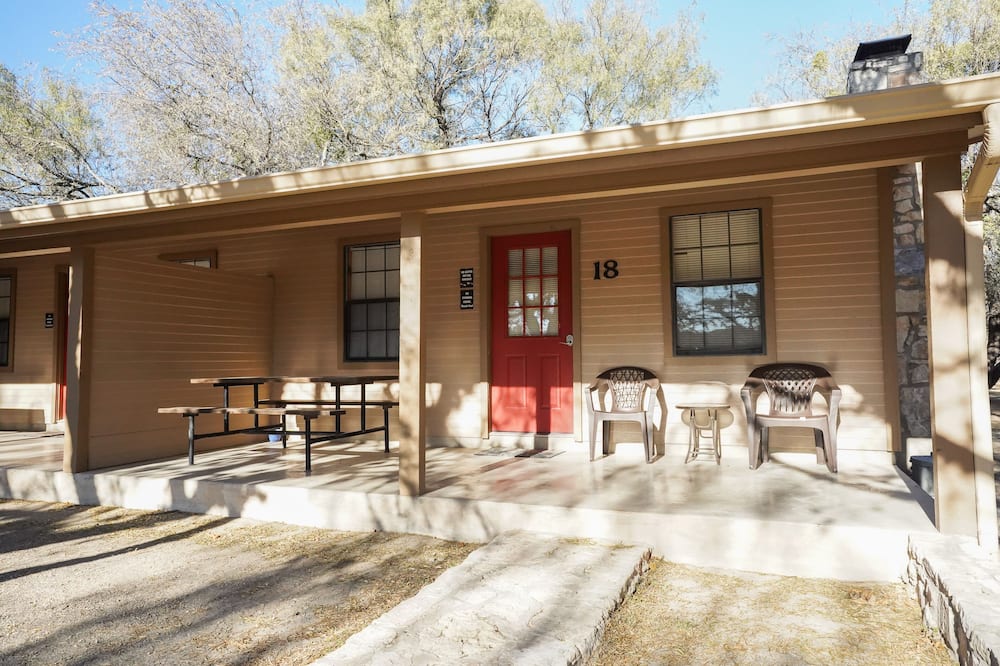 Concan Airbnb & Cheap Cabin Rentals from 39 AirCabins