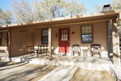 Frio Country Resort - Within walking distance to the Frio River!