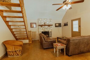 TV, fireplace - Frio Country Resort - Within walking distance to the Frio River! (Concan)