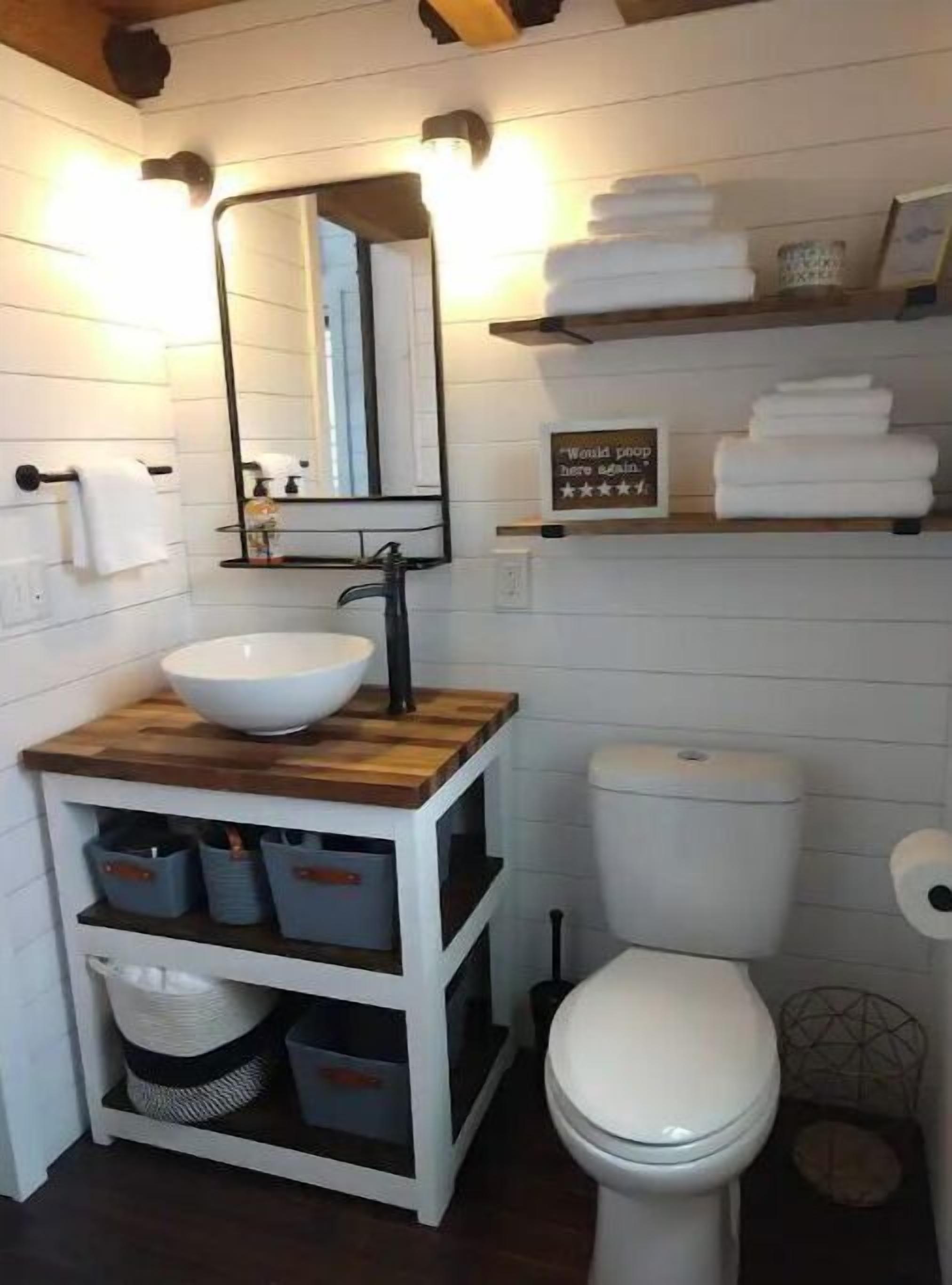 Little Eventyr Tiny House of the Laurel Highlands