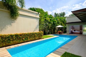 Villa, 2 chambres, fumeur, piscine privée | Piscine | Piscine extérieure