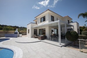 Villa, 4 Bedrooms, Private Pool, Garden View | Exterior