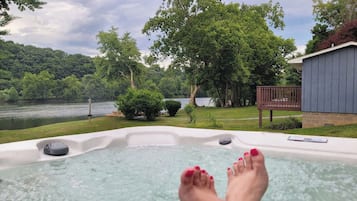 Baignoire à remous extérieure