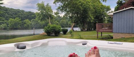 Bain à remous extérieur