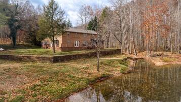 Kabin, Beberapa Tempat Tidur, patio, pemandangan sungai | Pemandangan dari kamar