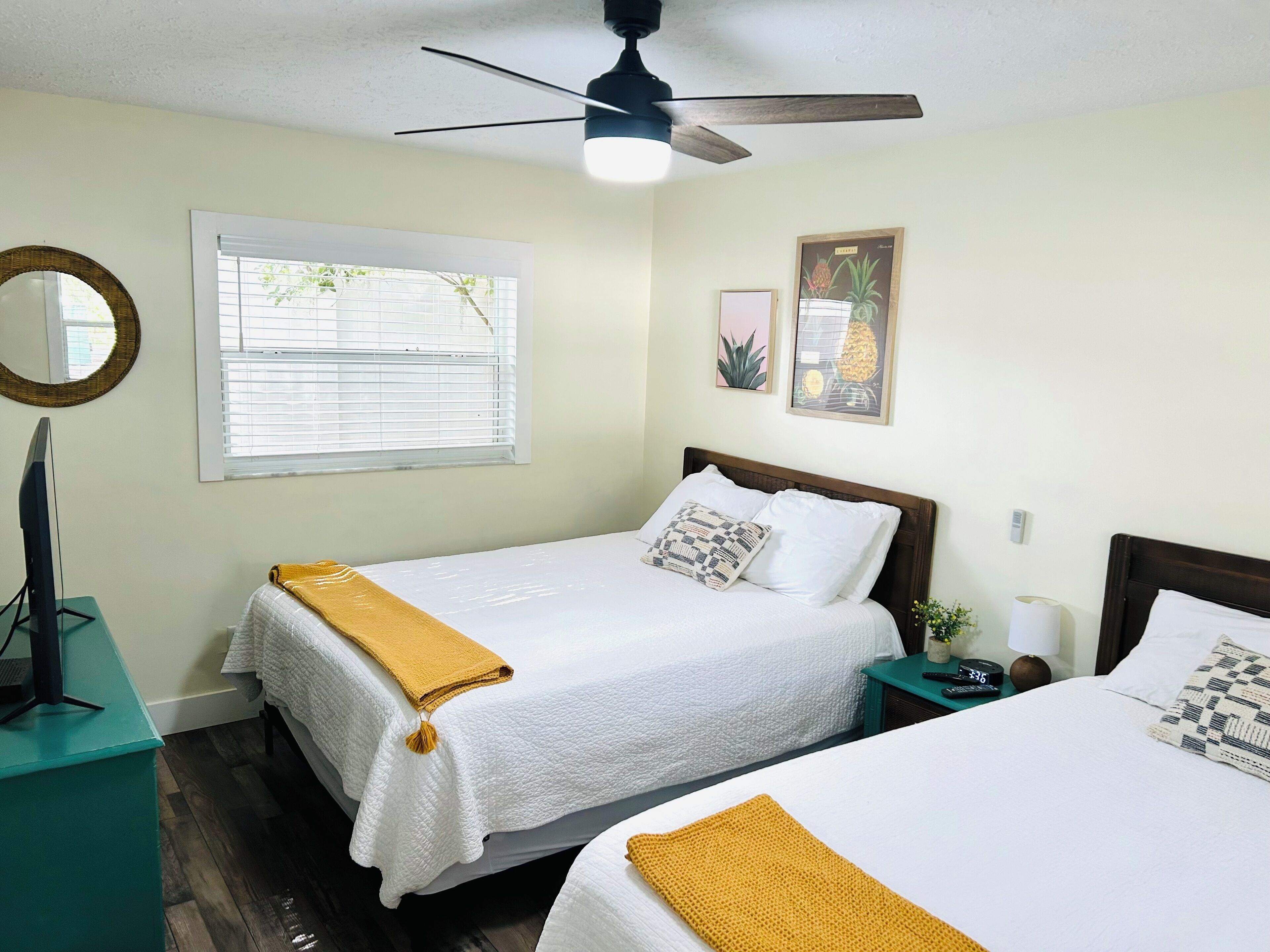 1 室のベッドルーム、アイロン / アイロン台、旅行用ベビーベッド、WiFi (無料)