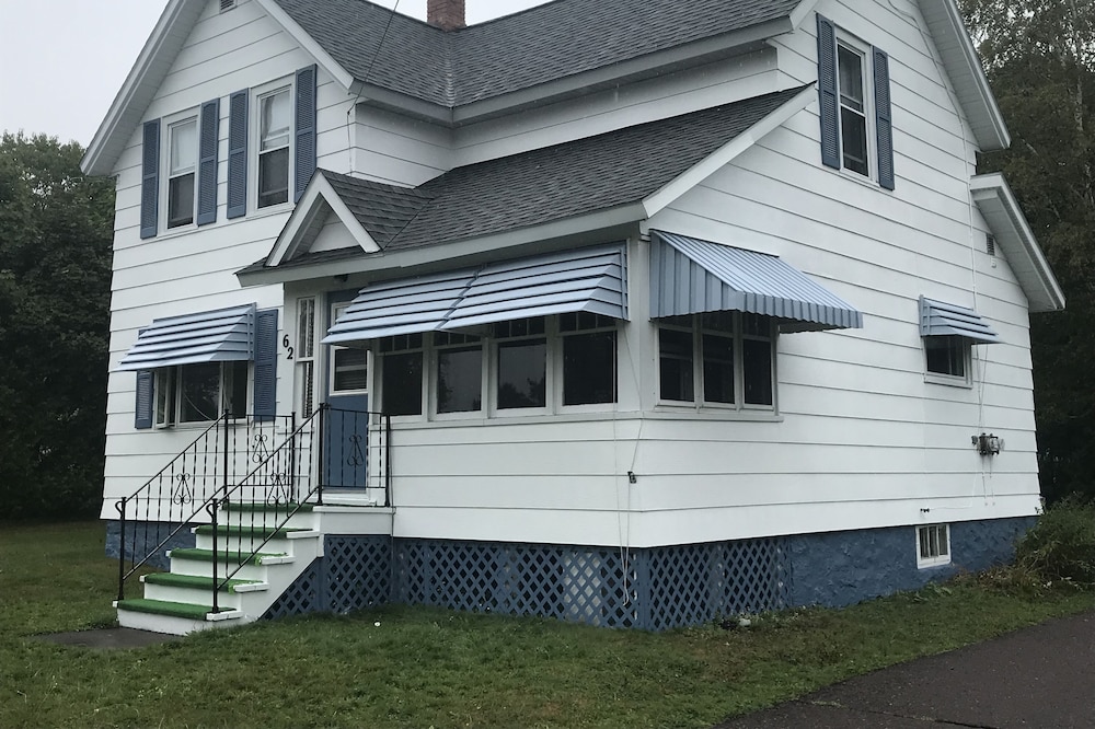 Comfortable home in the heart of the Keweenaw!