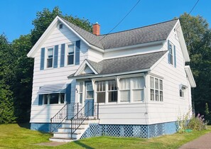 Exterior - Comfortable home in the heart of the Keweenaw! (Mohawk)