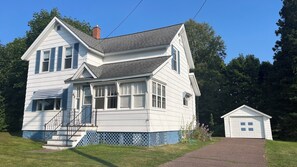 Exterior - Comfortable home in the heart of the Keweenaw! (Mohawk)